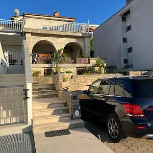 By The Sea 1 Apartment Pula